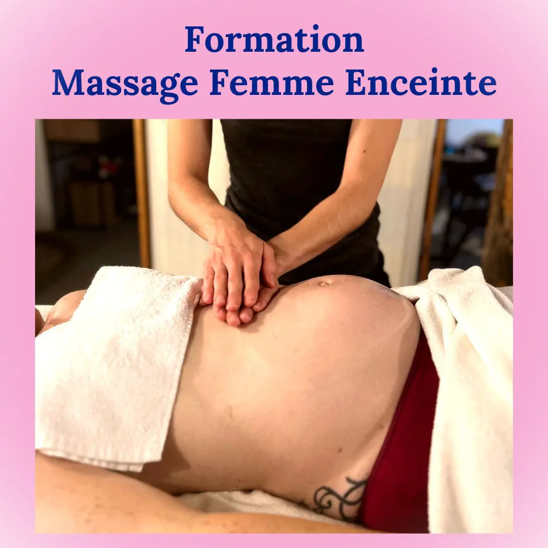 Massage prénatal réalisé lors d’une formation spécialisée pour femmes enceintes